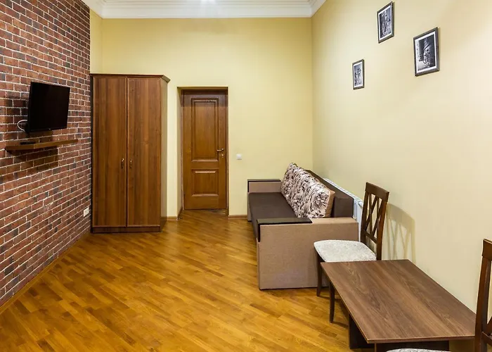 13 Franka Apartment 2
