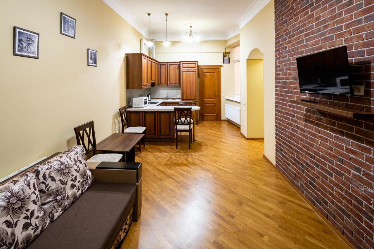 Apartment 13 Franka 2